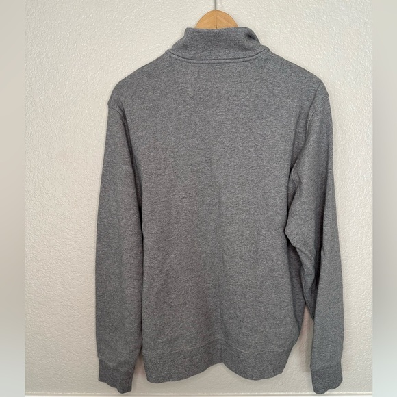 Vineyard Vines Grey Quarter Zip Sweater Size Medium - Picture 6 of 7
